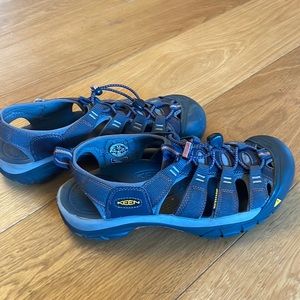 KEEN Newport water shoes